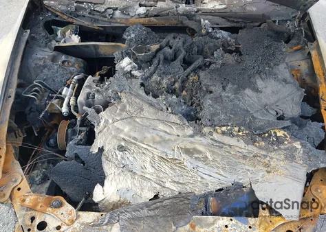 2010 Honda Accord 2.4 Lx z USA, uszkodzony, nr VIN 1HGCP2F32AA111569